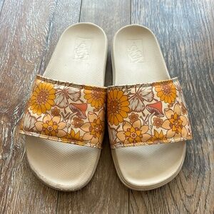 Vans mushroom slides